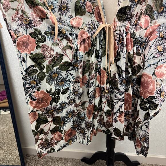 Jayley Silk Blend Floral Robe - Picture 4 of 10